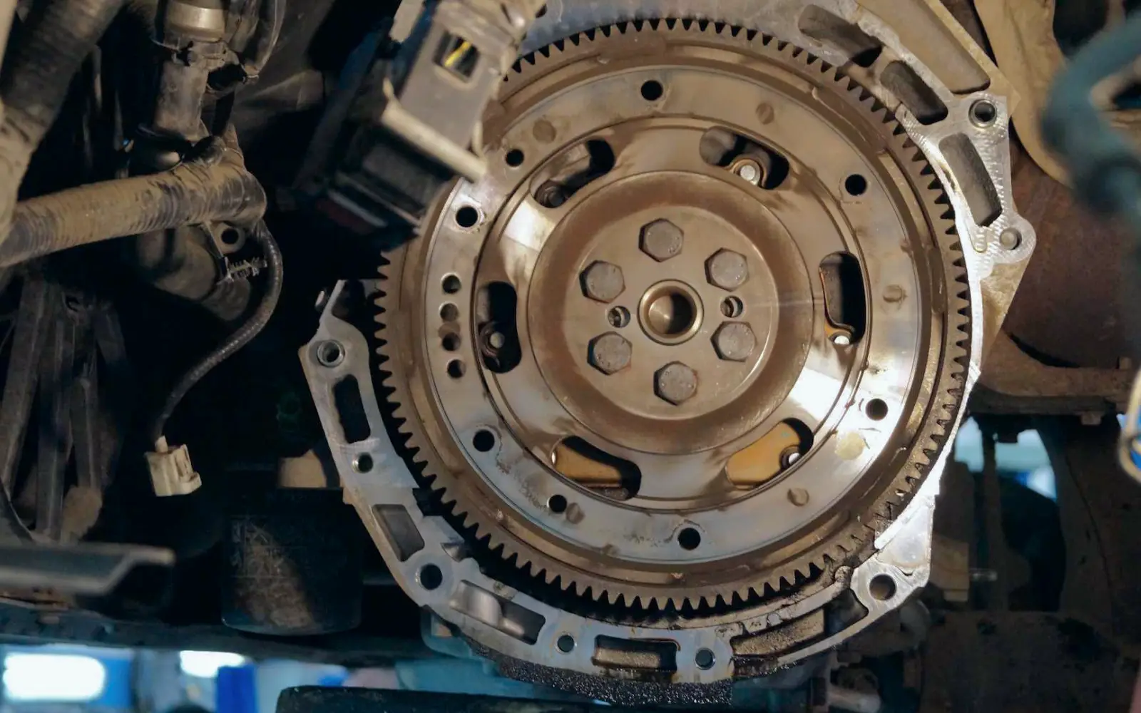 Замена сцепления Powershift в СТО, где сделать ремонт трансмиссии в ...